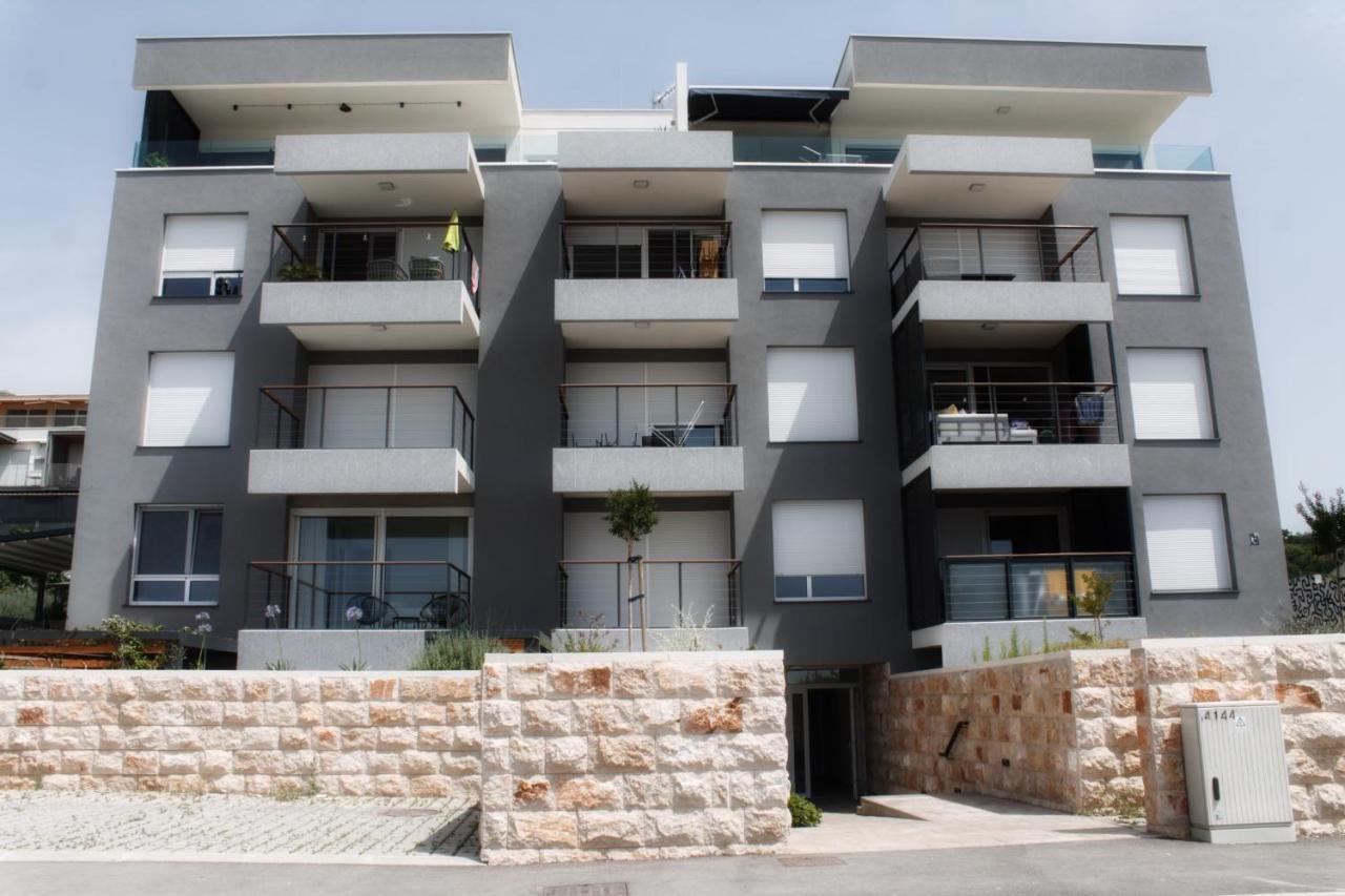 Cozy Seaside Apartment With Pool & Terrace Split Exterior foto